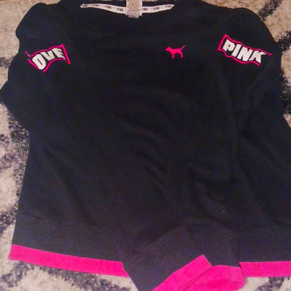 PINK PULLOVER